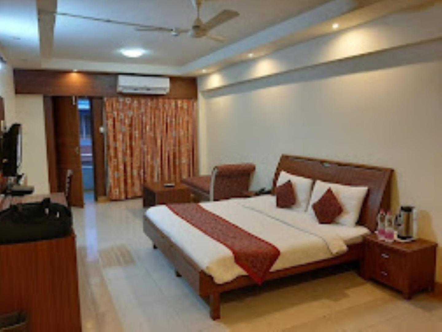 Blue Lily Beach Resort Purî Extérieur photo