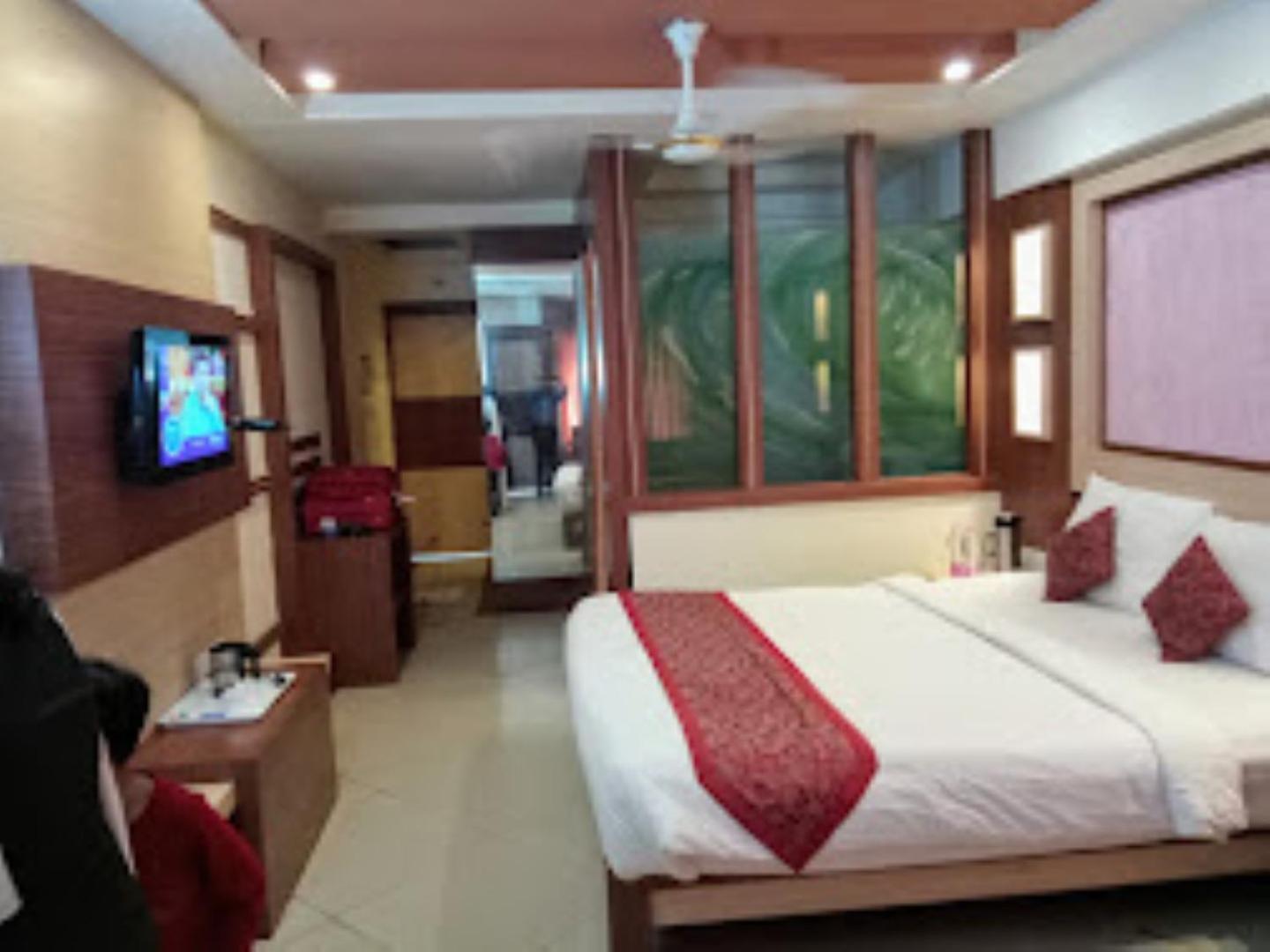 Blue Lily Beach Resort Purî Extérieur photo