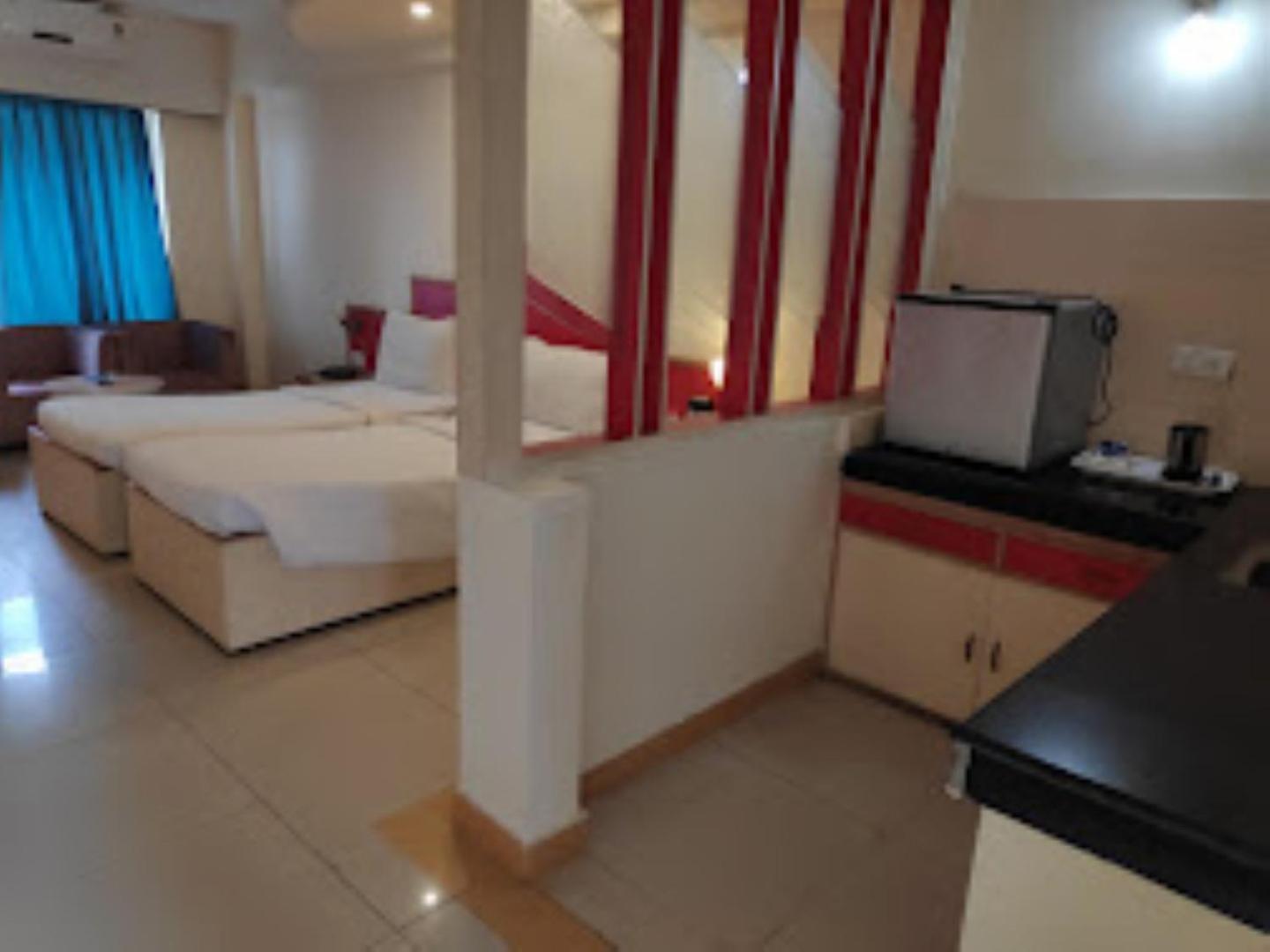 Blue Lily Beach Resort Purî Extérieur photo