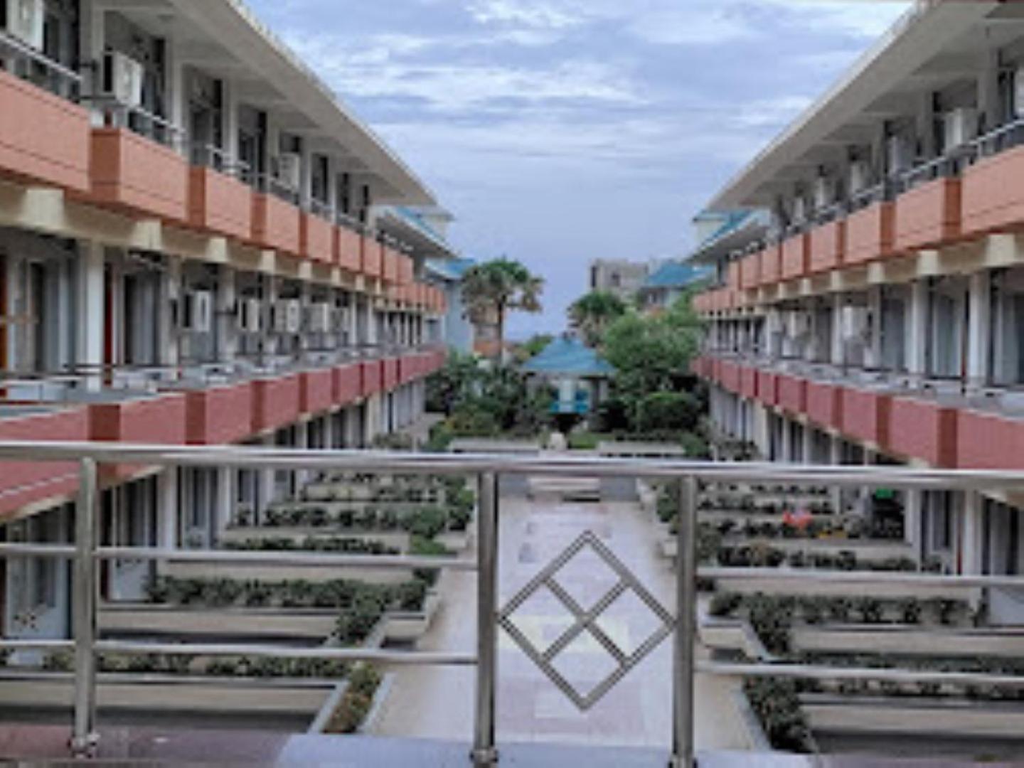 Blue Lily Beach Resort Purî Extérieur photo