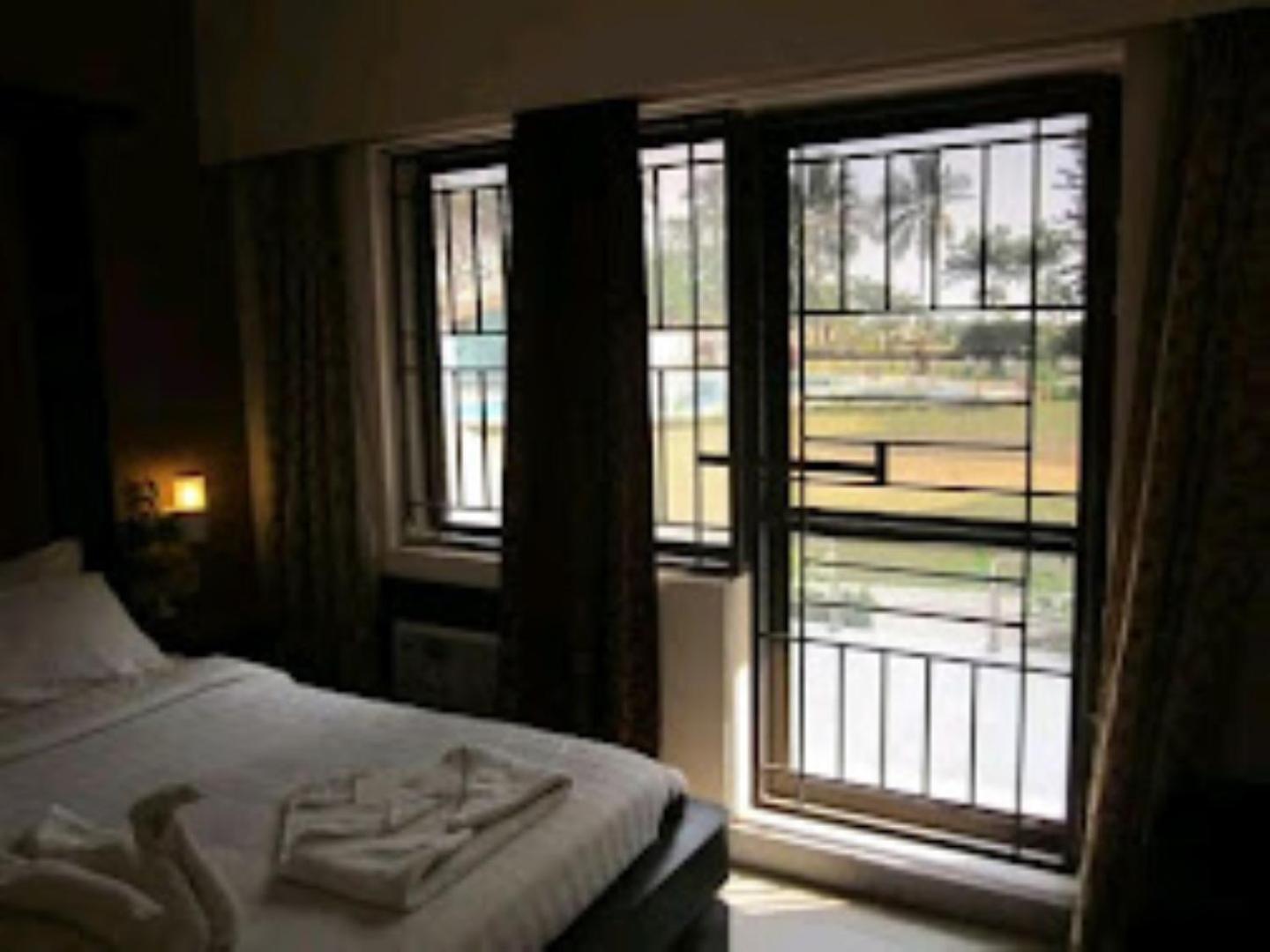 Blue Lily Beach Resort Purî Extérieur photo